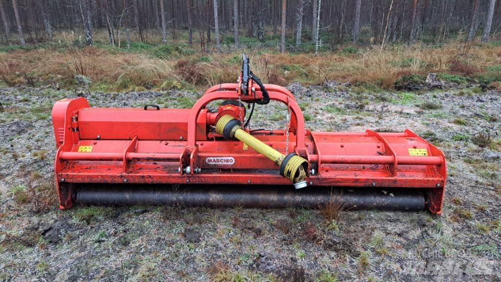 Maschio Bisonte 300 Pļaujmašīnas/pašgājēji