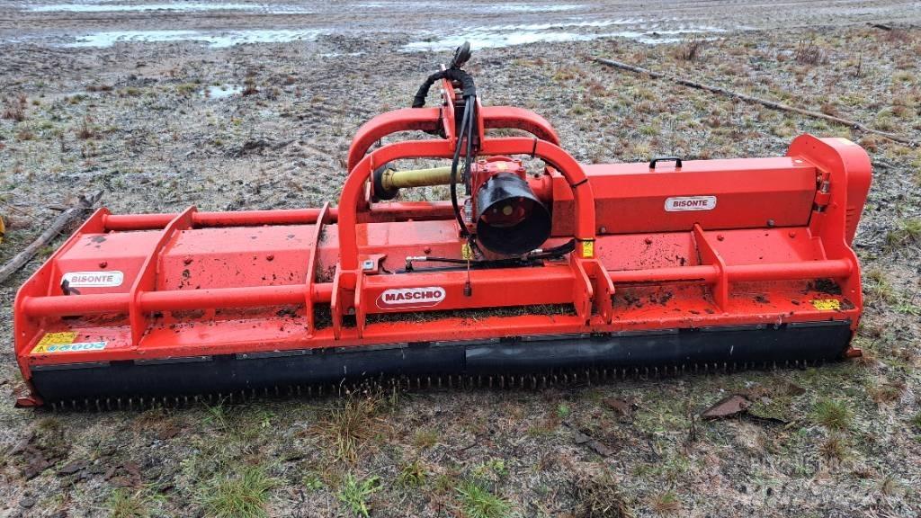 Maschio Bisonte 300 Pļaujmašīnas/pašgājēji