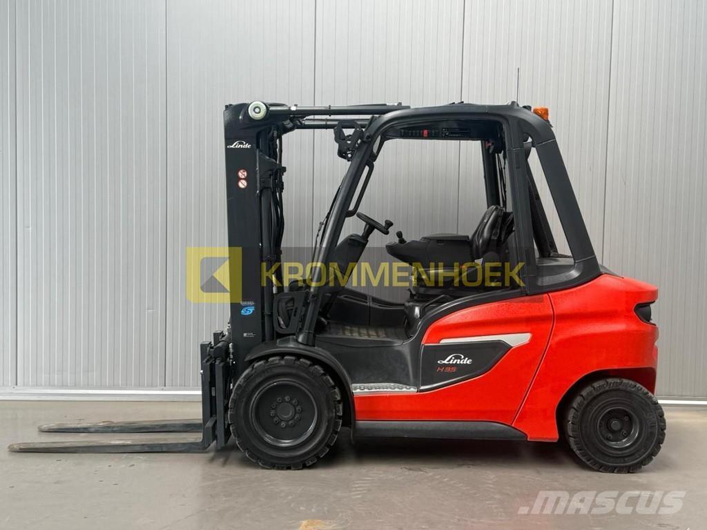 Linde H 35 D-02 Tehnika ar dīzeļa dzinēju