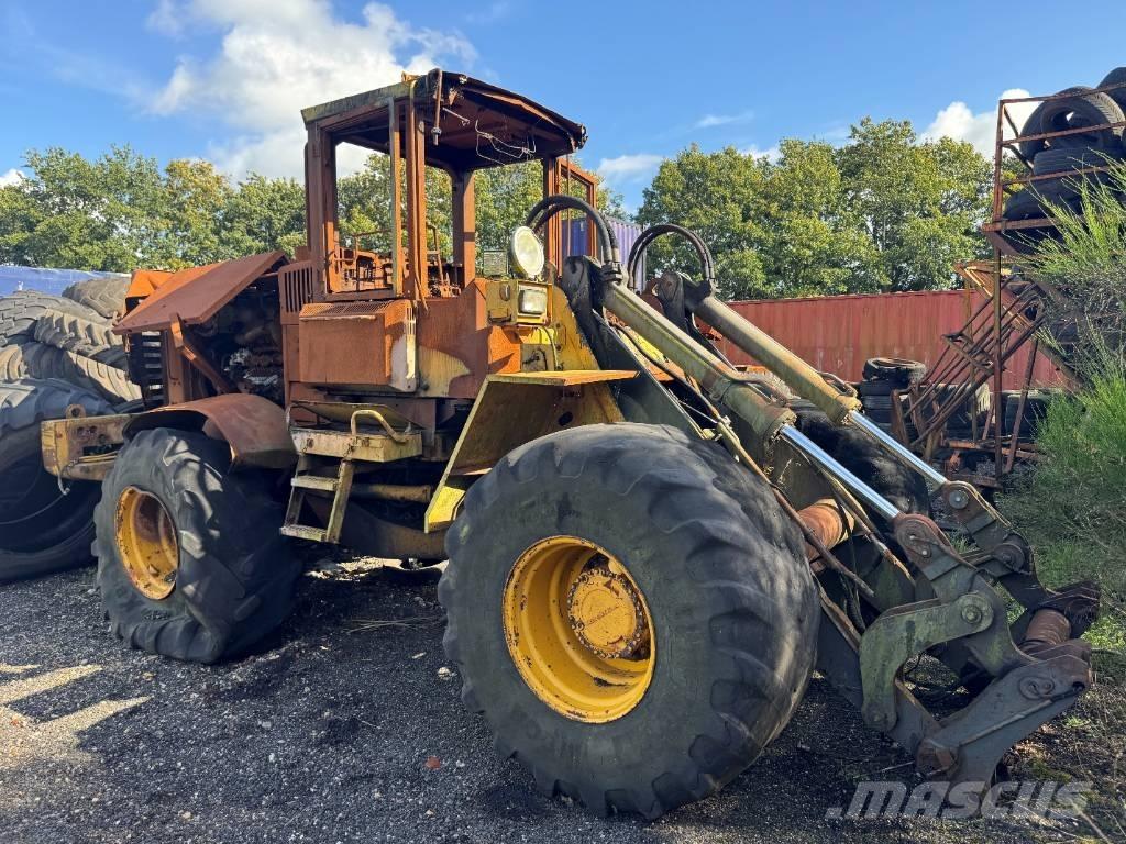 Volvo L 120 D Iekrāvēji uz riteņiem
