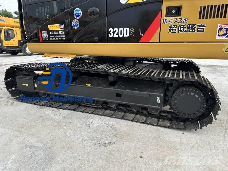 CAT 320 D2L Kāpurķēžu ekskavatori