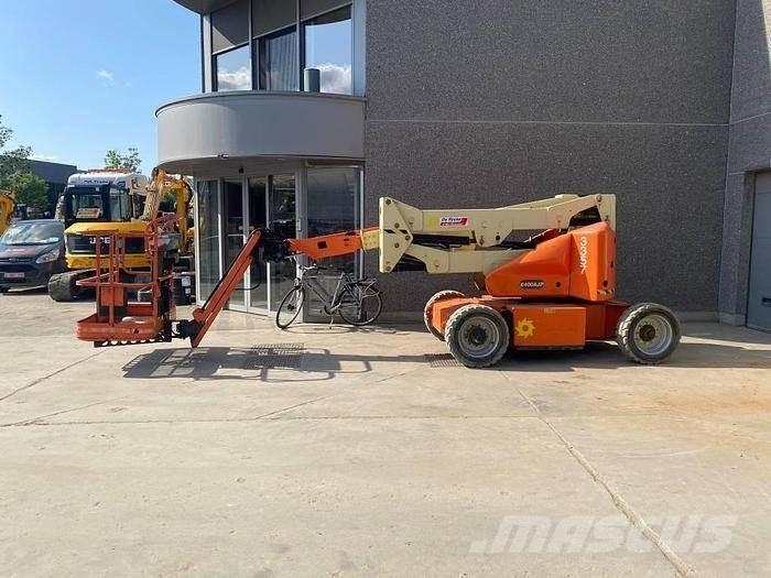 JLG E400AJP Strēles pacēlāji