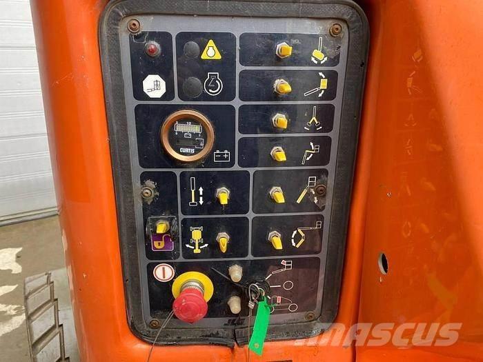 JLG E400AJP Strēles pacēlāji