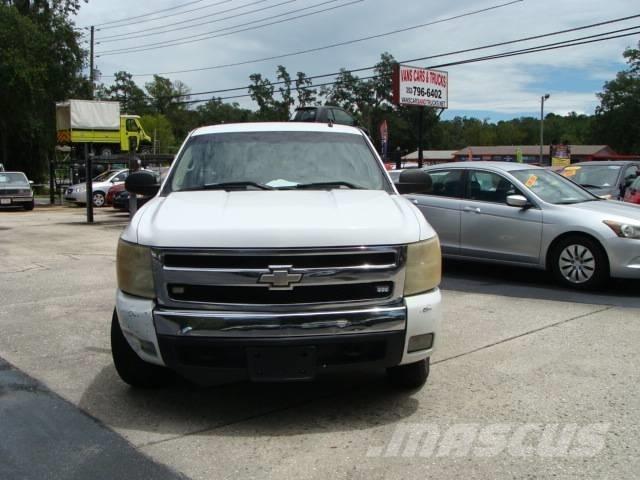 Chevrolet 1500 W/T Platformas/izkraušana no sāniem
