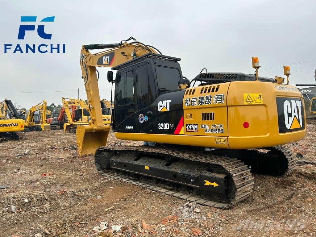 CAT 320d2 Kāpurķēžu ekskavatori