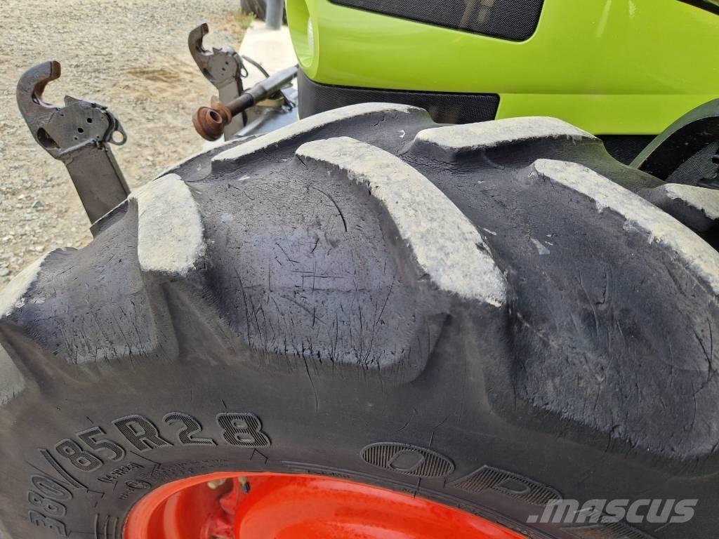 CLAAS Ares 557 ATZ Traktori