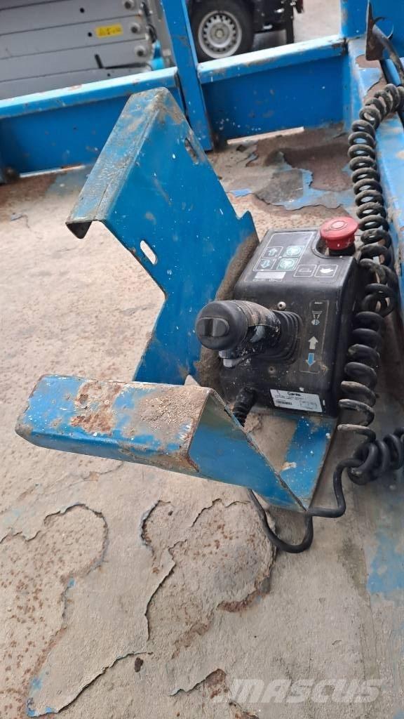 Genie GS 2646 Šķerveida pacēlāji