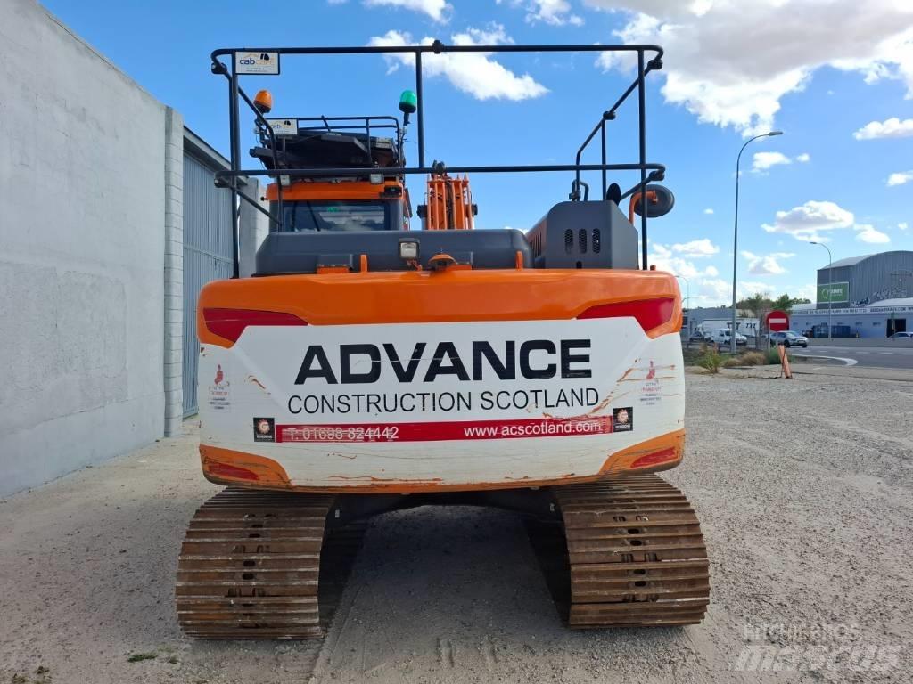 Doosan DX 140LC-5 Kāpurķēžu ekskavatori