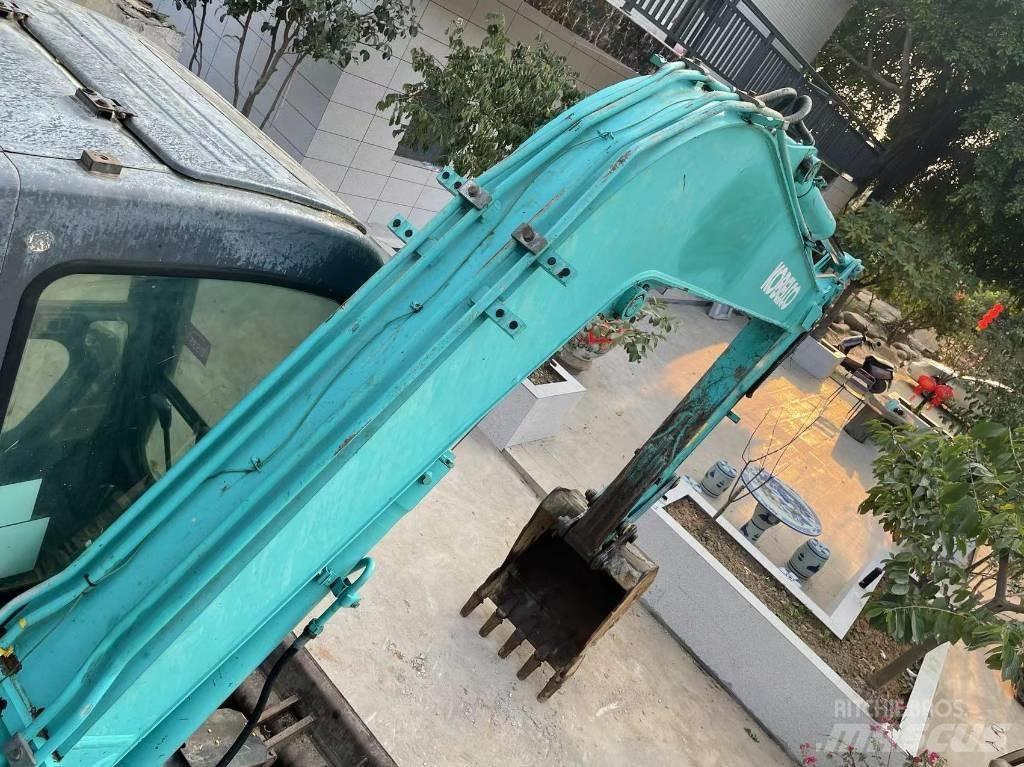 Kobelco SK 75 Kāpurķēžu ekskavatori