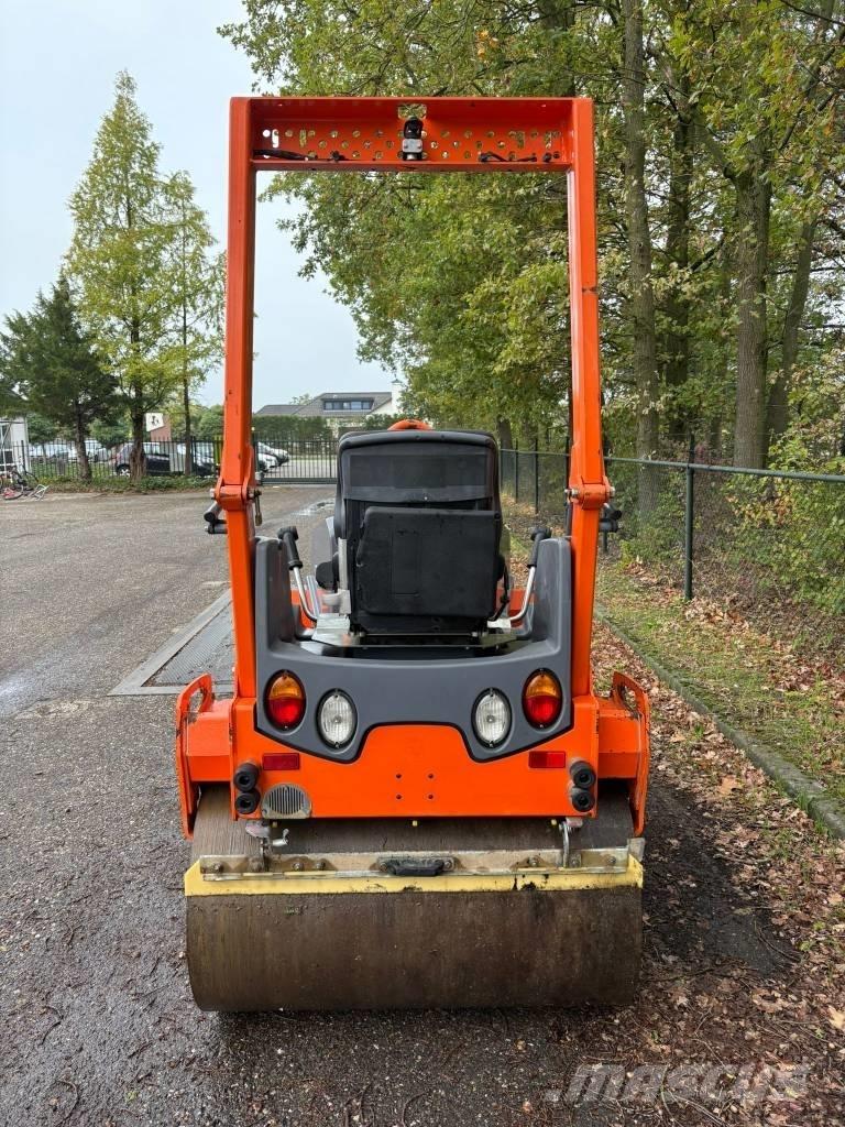 Hamm HD 12 VV Divvalču grunts veltņi
