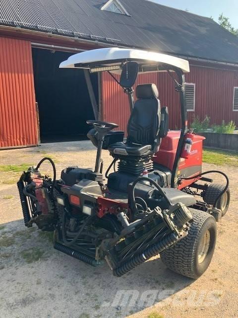 Toro 5010H Golfa tehnika