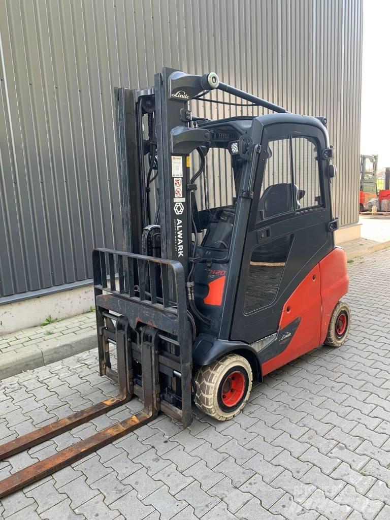 Linde H 20 D Tehnika ar dīzeļa dzinēju