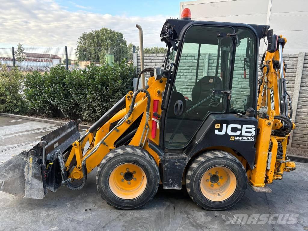 JCB 1 CX Ekskavatori-iekrāvēji