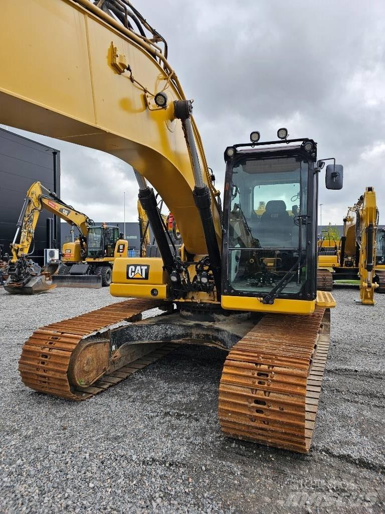 CAT 320 Kāpurķēžu ekskavatori