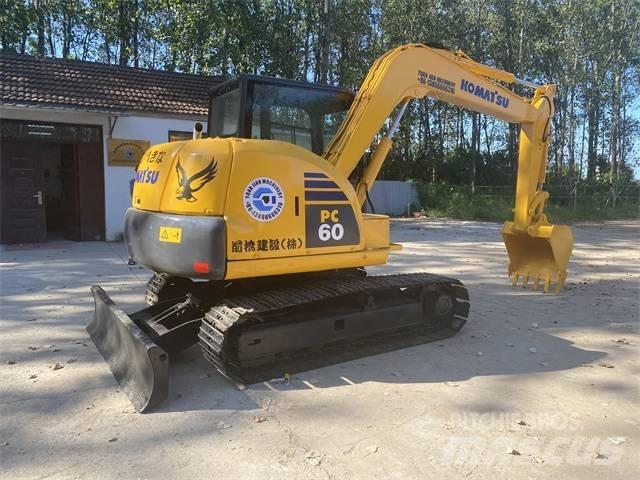 Komatsu PC60-8 Kāpurķēžu ekskavatori