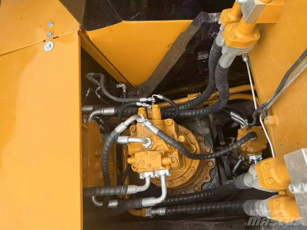 Sany SY 235 H Kāpurķēžu ekskavatori