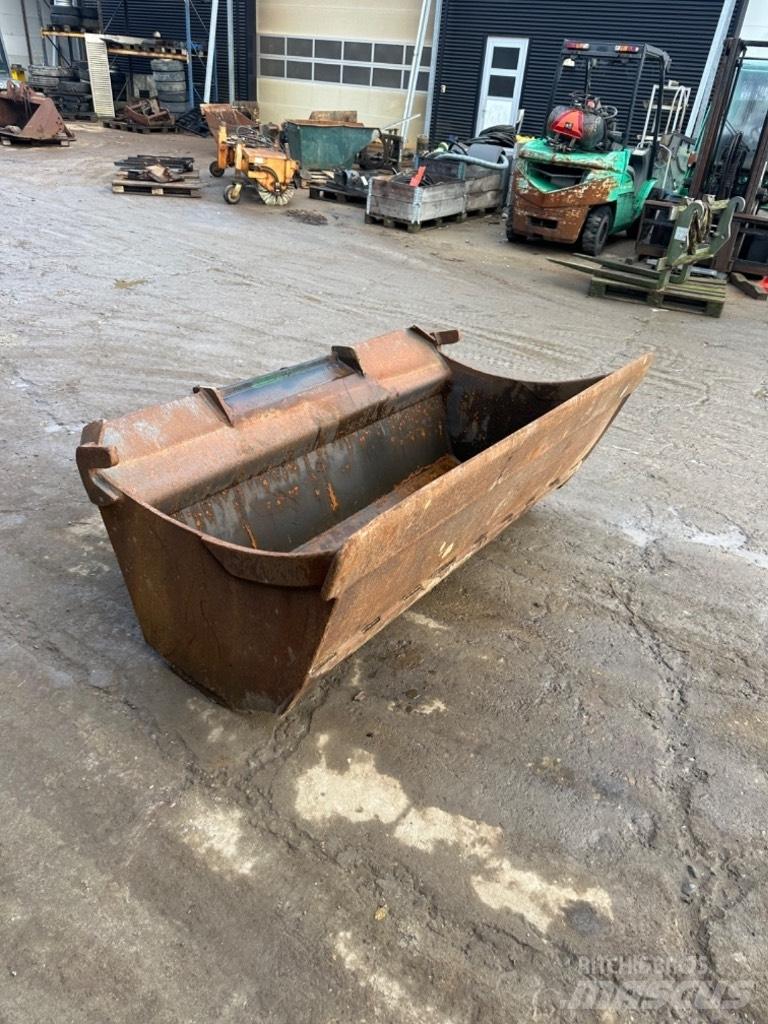  Andet S60 skifte Kausi