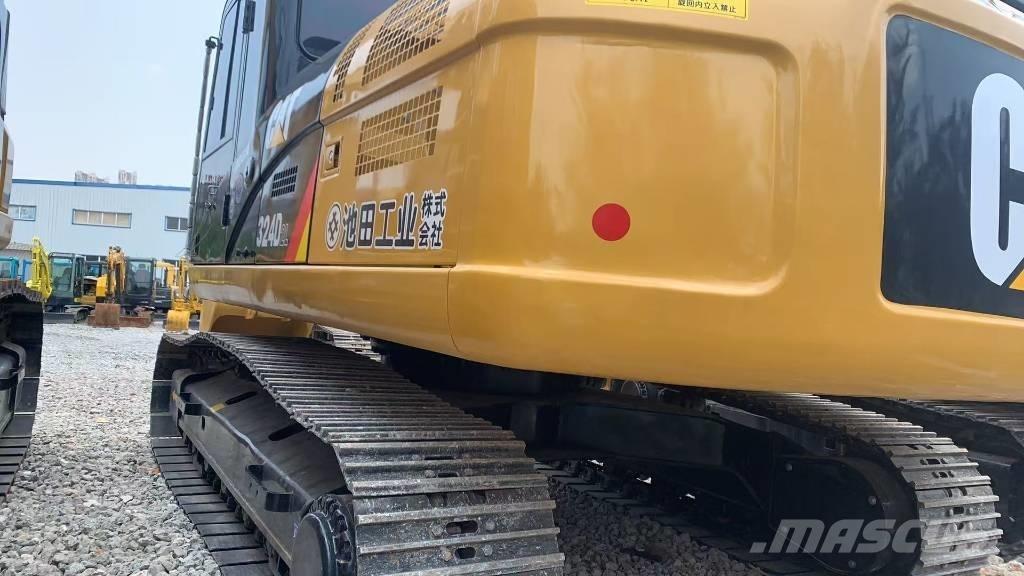CAT 324 D L Kāpurķēžu ekskavatori
