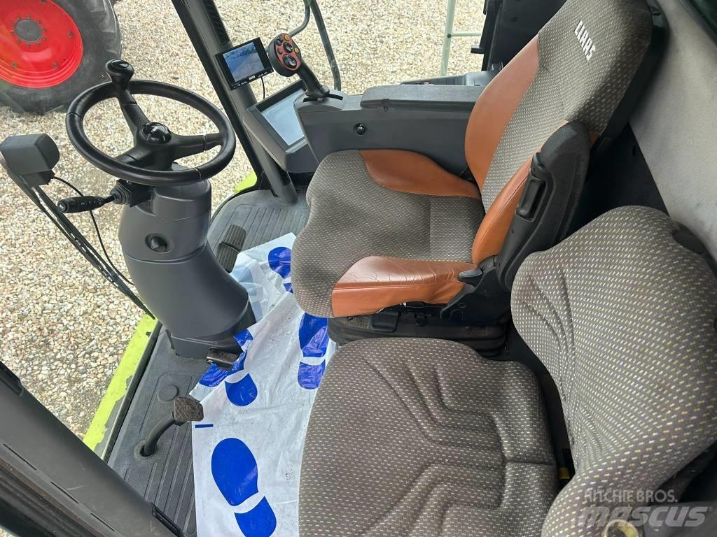 CLAAS Lexion 530 Ražas novākšanas kombaini