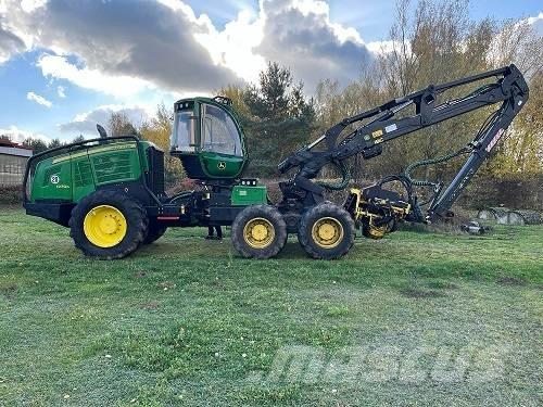 John Deere 1270 G Harvesteri