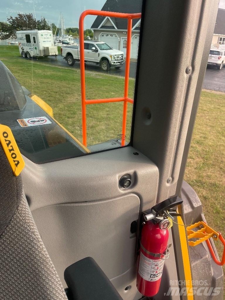 Volvo L120H Iekrāvēji uz riteņiem