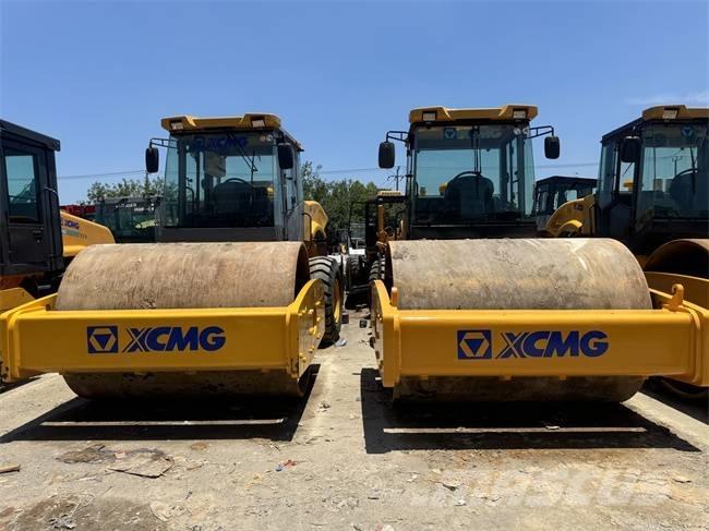 XCMG XS 223 J Vienvalča grunts veltņi