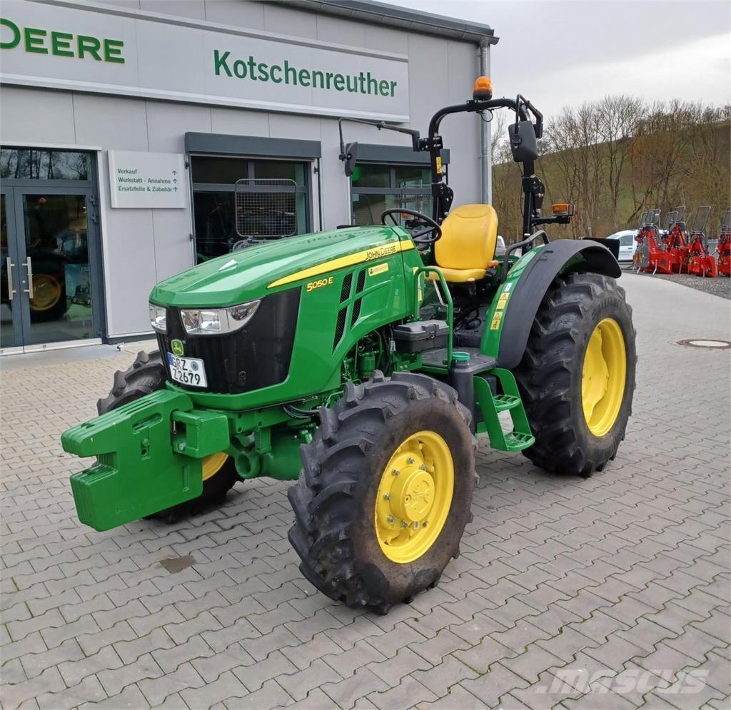 John Deere 5050E Traktori