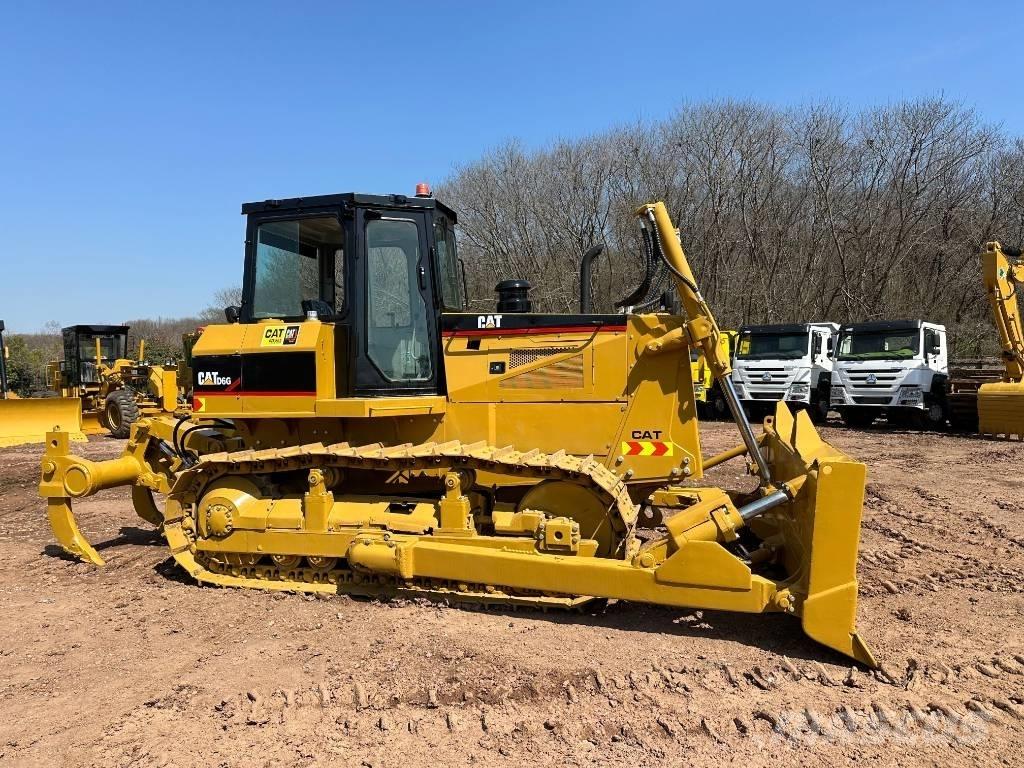 CAT D6G Kāpurķēžu buldozeri