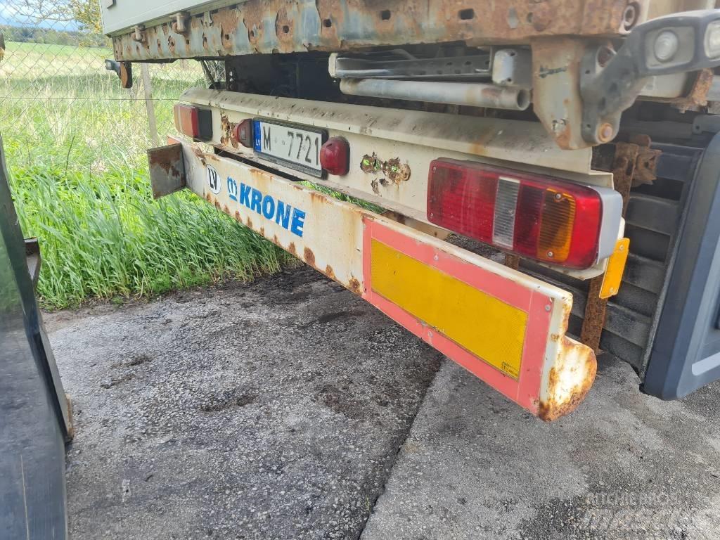 Krone SD Zemie treileri