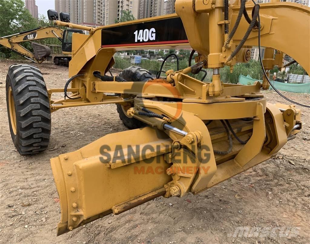 CAT 140 G Greideri