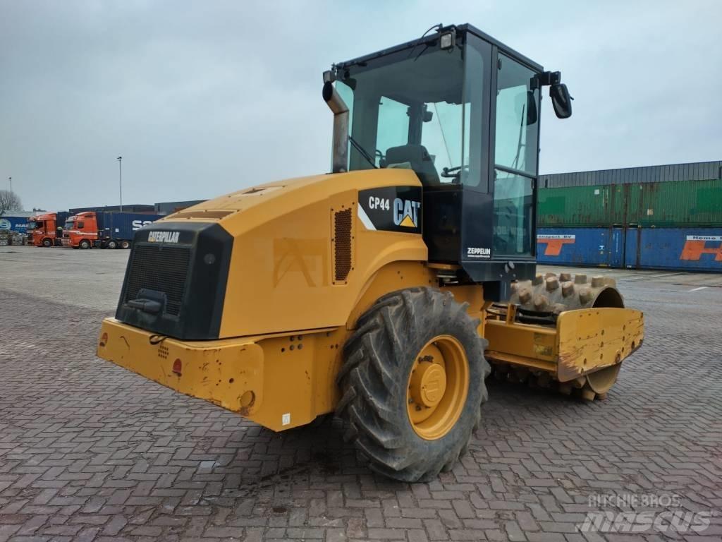 CAT CS CP44 Vienvalča grunts veltņi