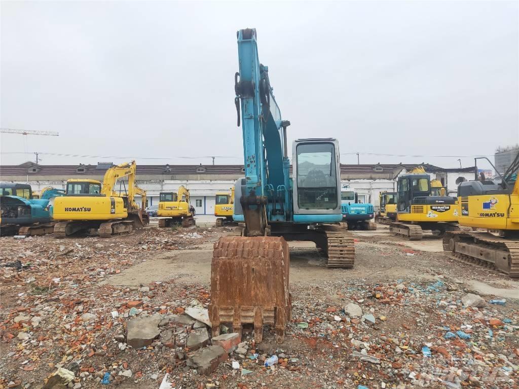Kobelco SK 135 SR Kāpurķēžu ekskavatori