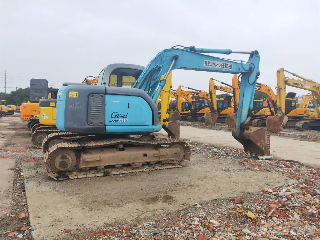 Kobelco SK 135 SR Kāpurķēžu ekskavatori