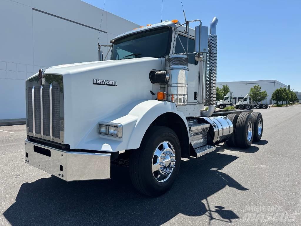 Kenworth T800 Šasija ar kabīni