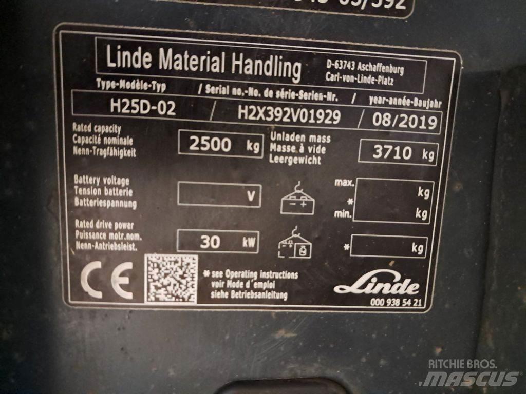 Linde H25D-02 Tehnika ar dīzeļa dzinēju