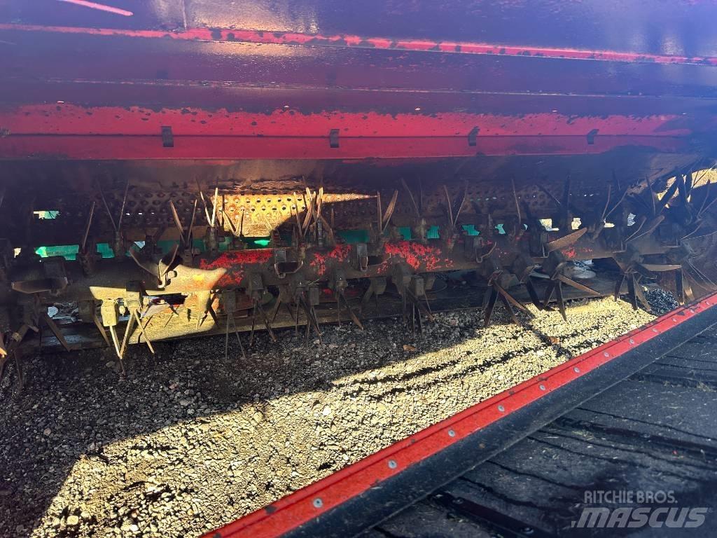 Kverneland 4032 C BX Pļaujmašīnas ar kondicionieri