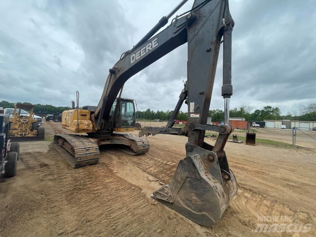 DEERE 250G LC Kāpurķēžu ekskavatori