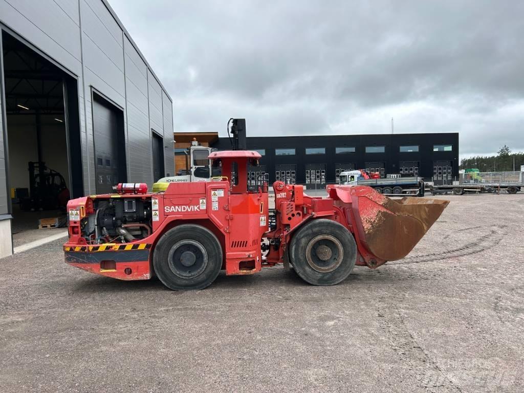 Sandvik Toro LH202 Pazemes iekrāvēji