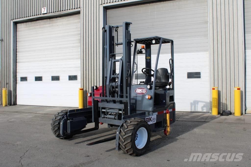 Manitou DR-55 Pacēlāju/krānu aprīkojums