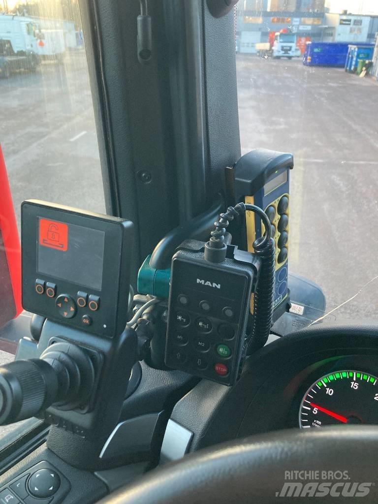 MAN TGS 26.460 LL Treileri ar āķi