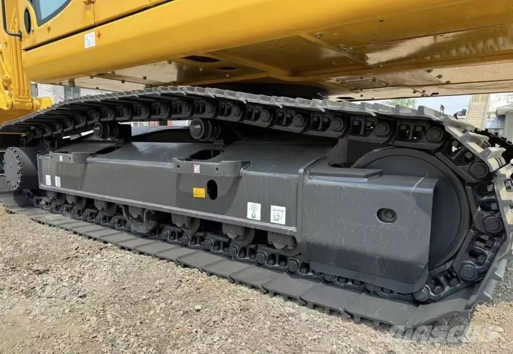 Komatsu PC 200-8 Kāpurķēžu ekskavatori