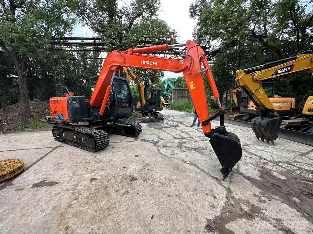 Hitachi ZX 70 Kāpurķēžu ekskavatori
