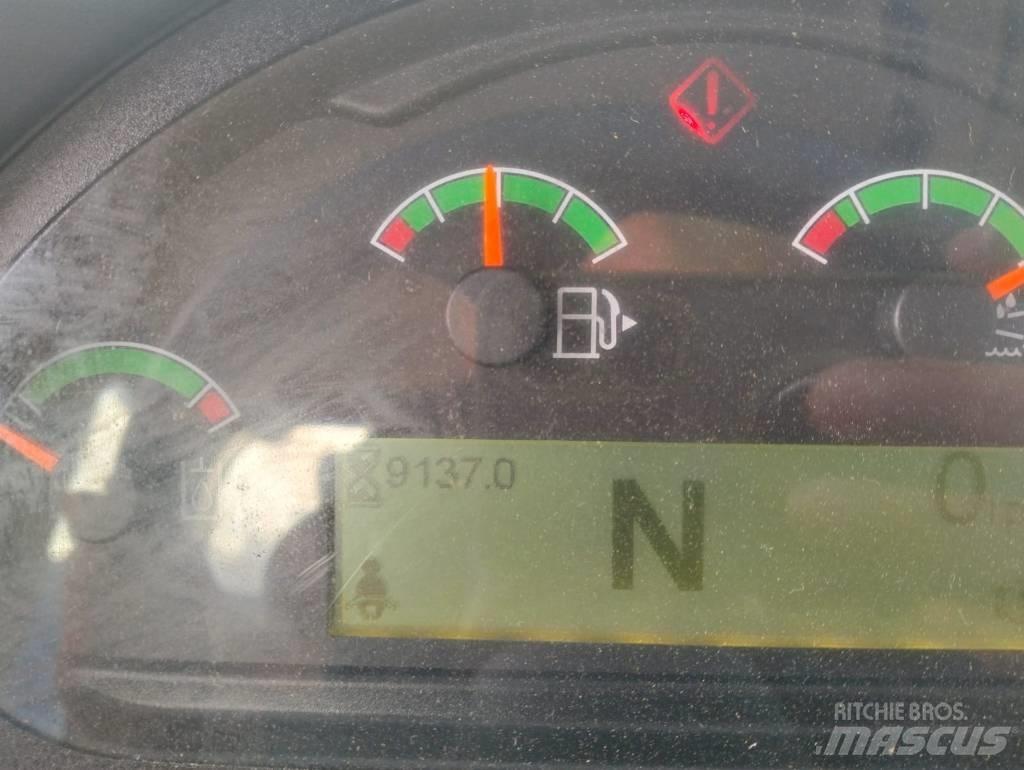 CAT 938 M Iekrāvēji uz riteņiem