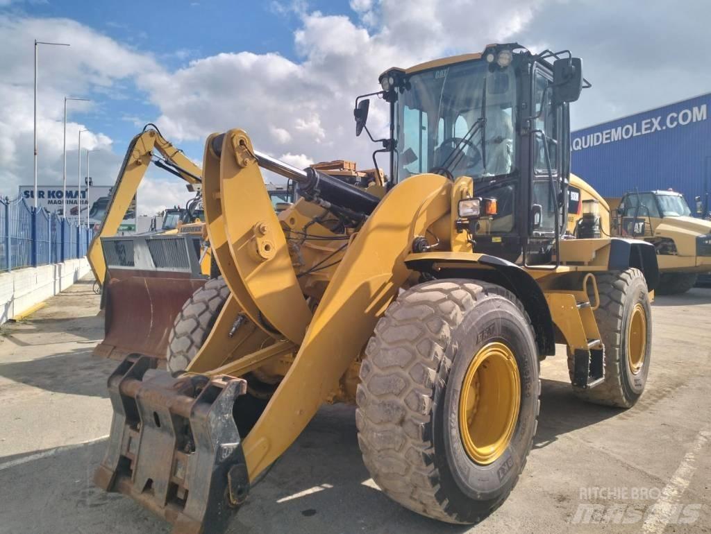 CAT 938 M Iekrāvēji uz riteņiem