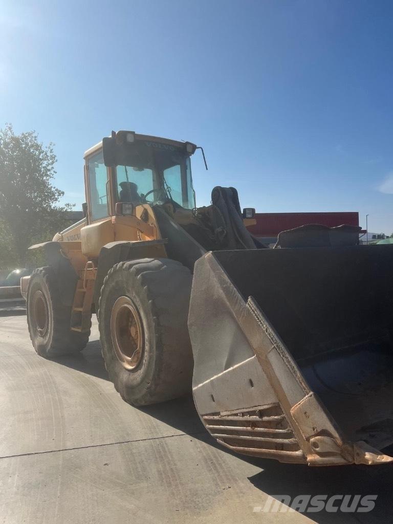 Volvo L 120 E Iekrāvēji uz riteņiem
