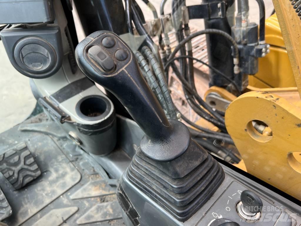CAT 329 D LN Kāpurķēžu ekskavatori