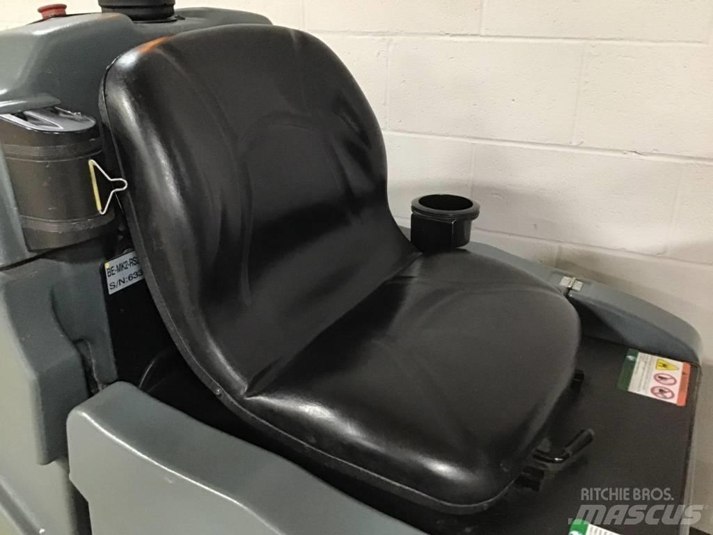  ICE BE-MK2-RS26 Kombinētais skrubis/ slaucītājs
