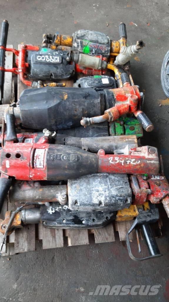Atlas Copco 25 KI Āmuri/Drupinātāji