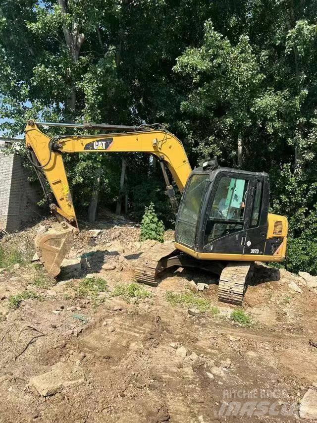 CAT 307 D Kāpurķēžu ekskavatori
