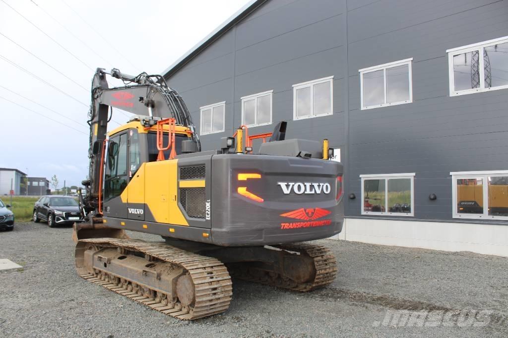 Volvo EC 220 E Kāpurķēžu ekskavatori